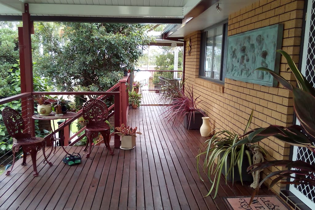 Front deck