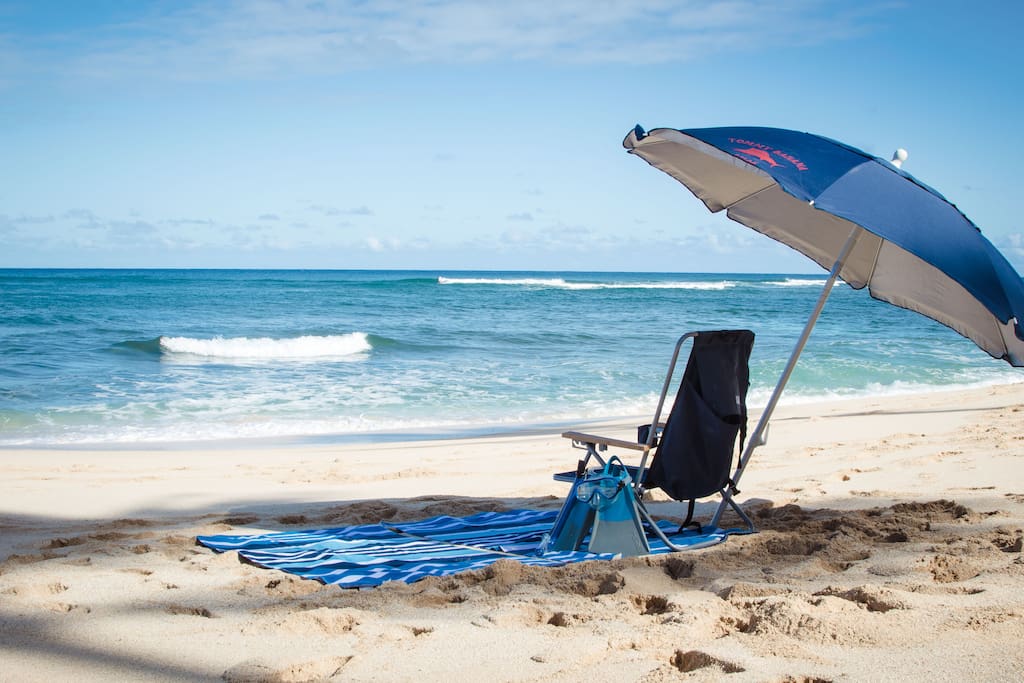 Enjoy Sunset beach, and everything North Shore has to offer.