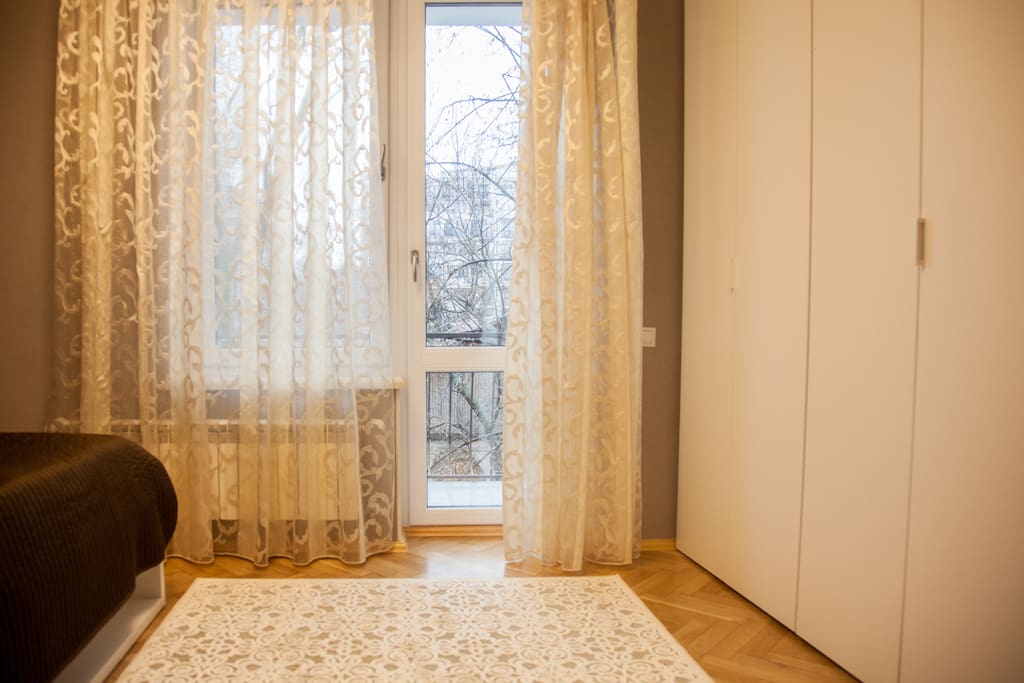 Bedroom_1 Front