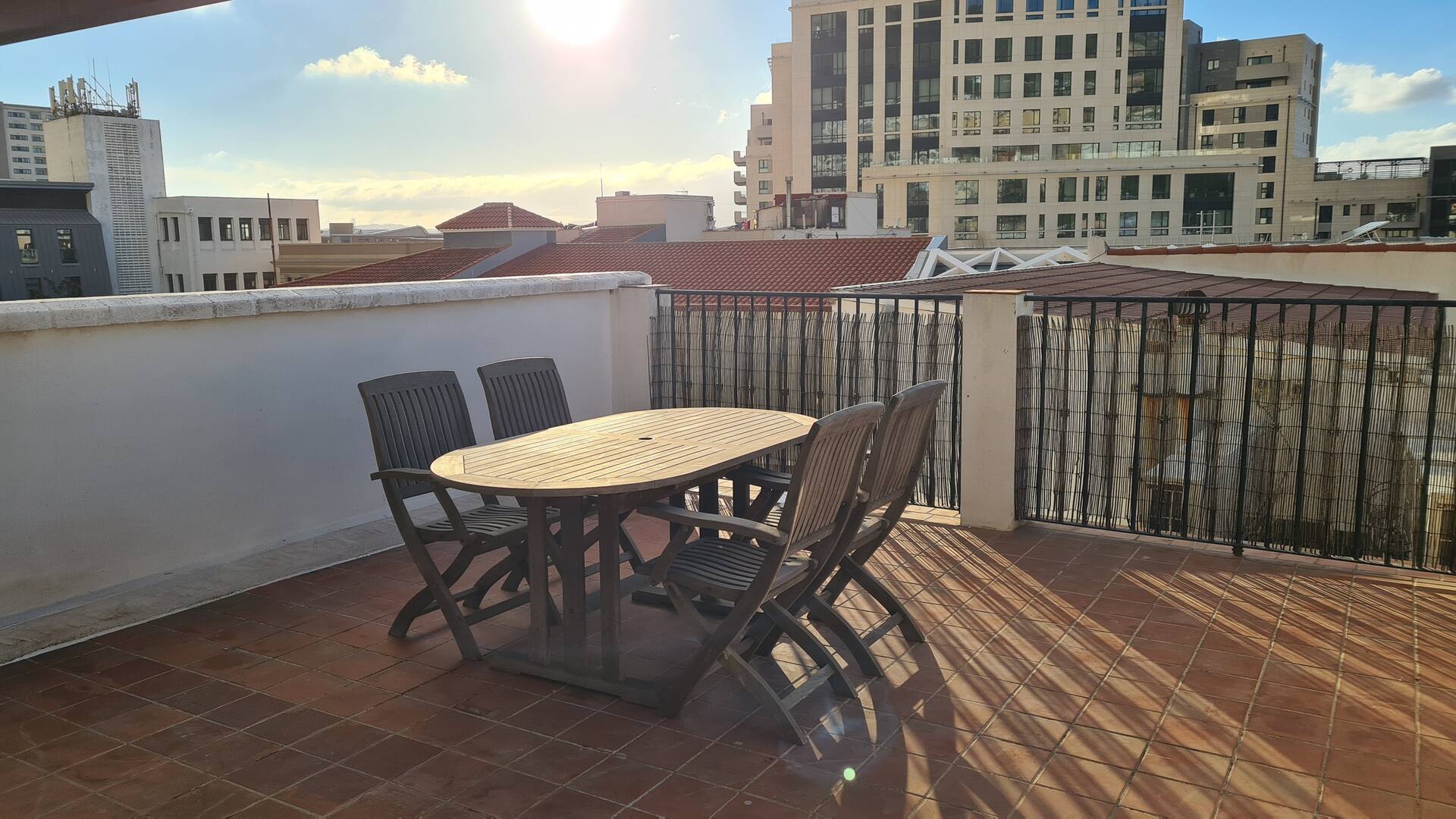 Gibraltar Town Centre Flat with Roof Terrace — foto 2