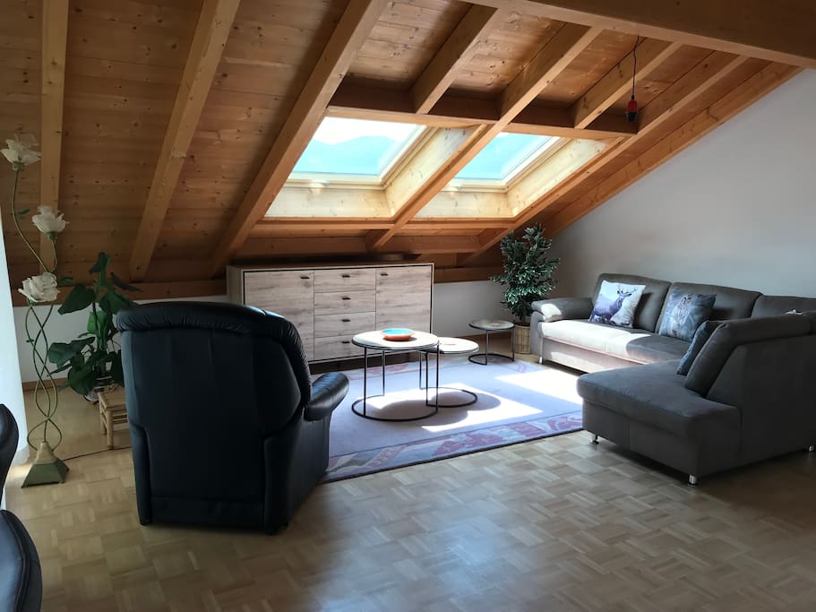 Wohnraum / Living Room