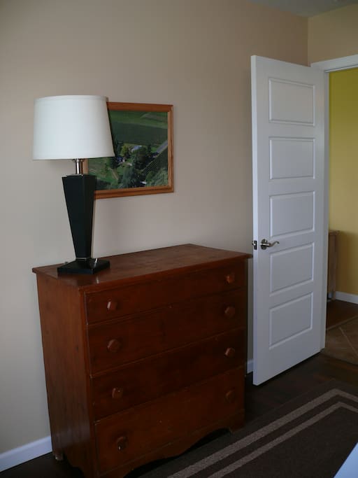 2nd Bedroom