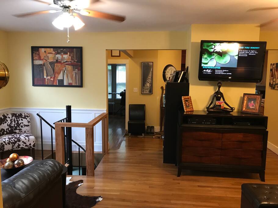 Open living/dining room