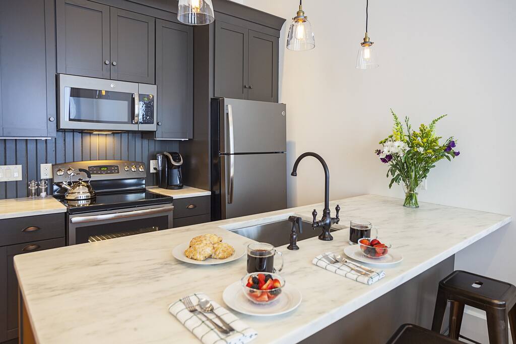 Full Open Kitchen with Counter Seating