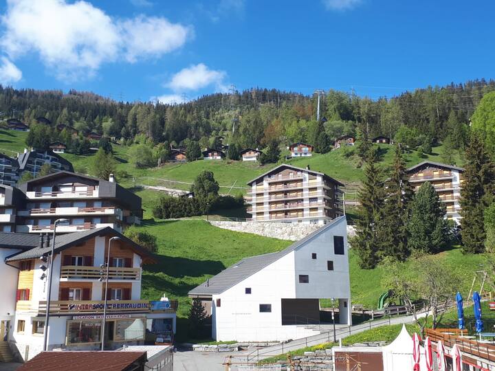 Apartment 3 1/2 in the heart of La Tzoumaz 4 Vallées