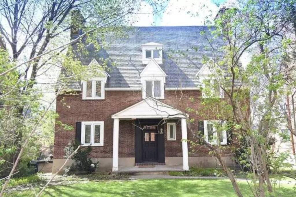 MONGTEALR WESTMOUNT