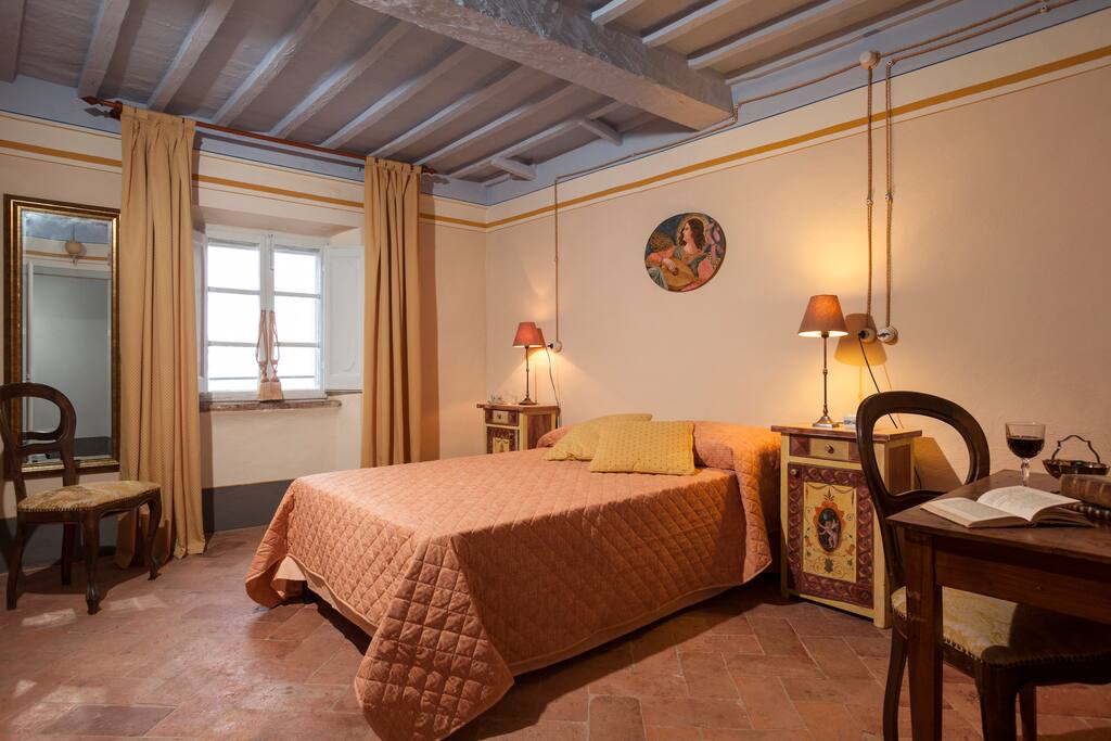 CONNECTED SINGLE ROOM PERFECT FOR A CHILD(OVER 4 OF AGE)