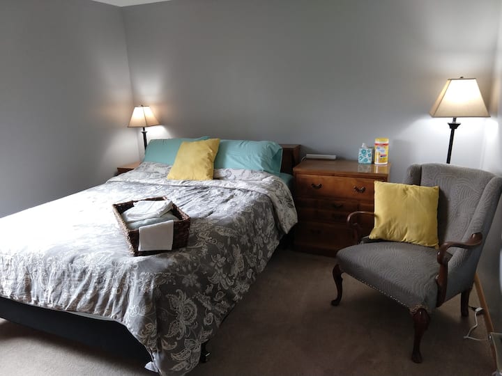 The Blossom room with Queen bed, sleeps 2.