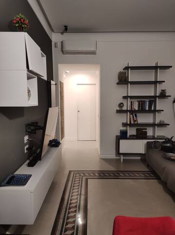 NEW! Intero alloggio sito in Via Santa Lucia gallery image 2