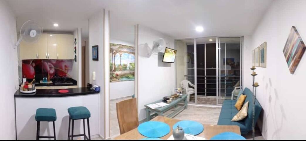 Entire home with 3 bedrooms in Girardot - Apto full para 8 Descanso o teletrabajo, piscina