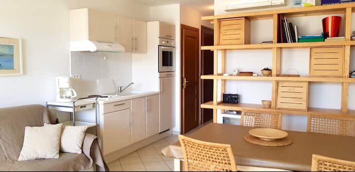 Bel Appartement Idéalement Situé Et Au Calme - Calvi