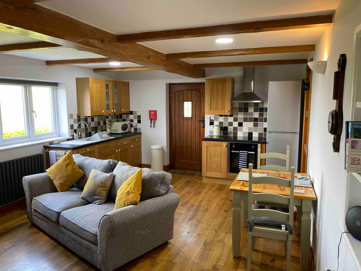 Top Airbnb: The Old Cow Stall Ideal get away quiet and rural in Corfe Castle