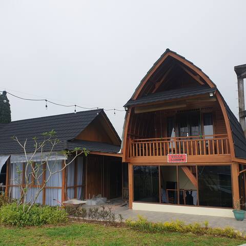 Macarena Cottage 2 (27 kamar)