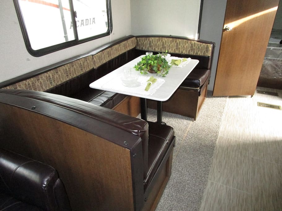 TABLE DROPS INTO A BED FOR ONE 6' ADULT