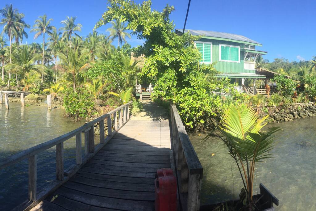 Walkway heaing from the bungalow to the house