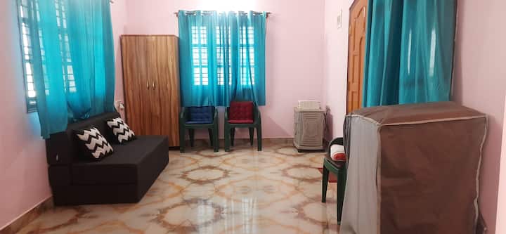 Adorable Penthouse Close To Hsr & E-city. - 벵갈루루
