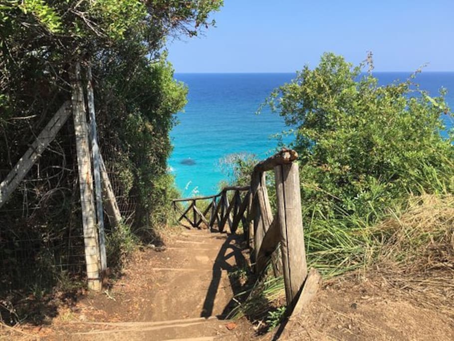 il sentiero della spiaggia