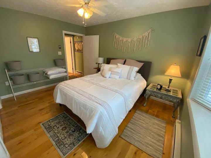 „სწორედ აქ ხდება ილუზიონიზმი.„ არა, არ დაწეროთ. 