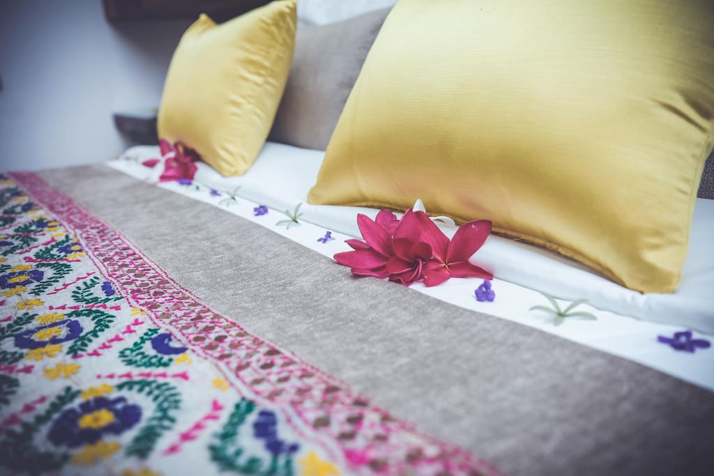 Tulua Bedroom