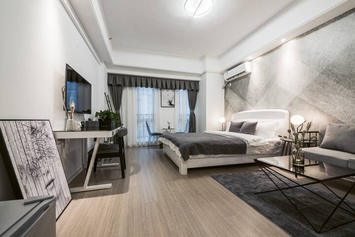 Transparent Top Vacation Rental Listings In Nanchang