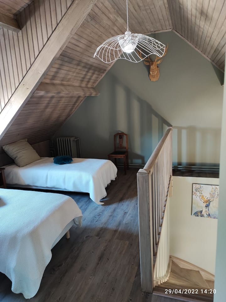 2 سرير في الميزانين 