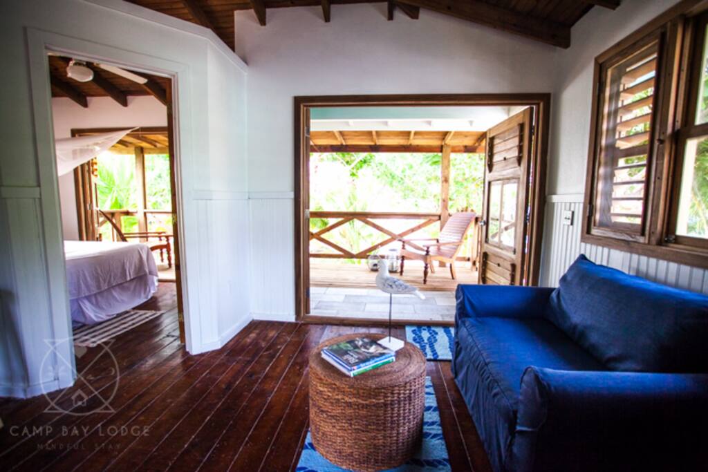 Living room
West Cabana