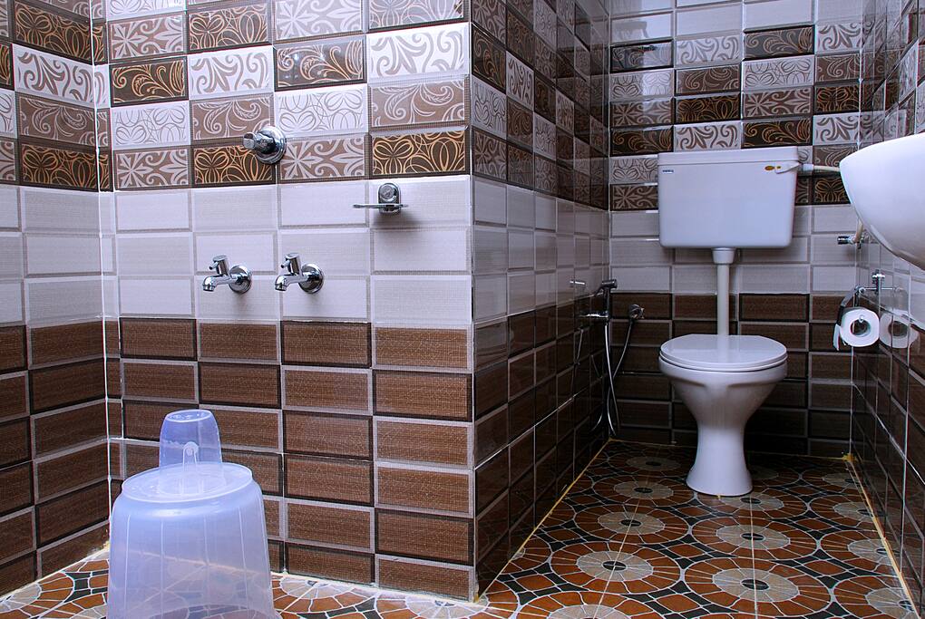 Our clean bathroom