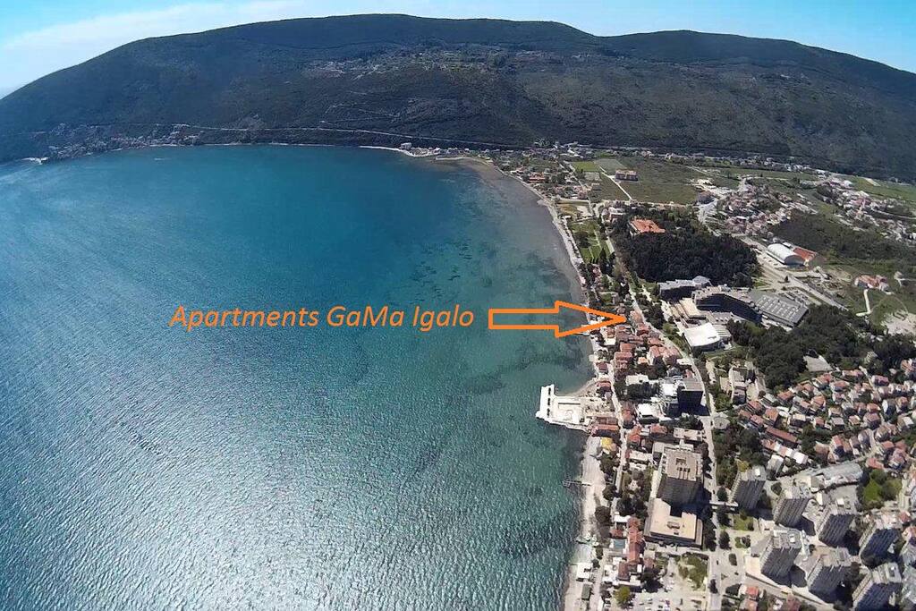 20 m from the sea