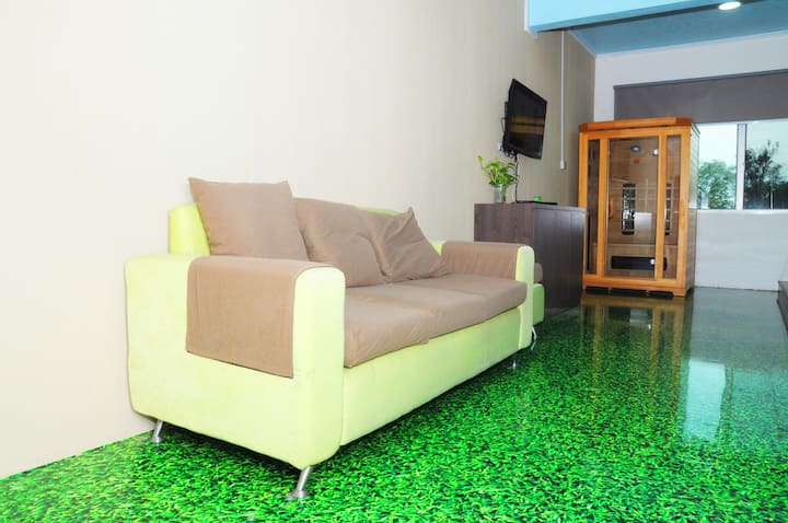 First Homestay P11-2-5c(30mbps Wifi) - West Kalimantan