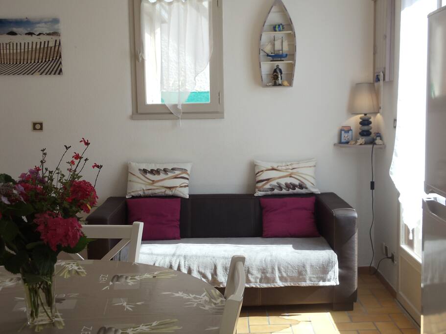 LE COIN SALON