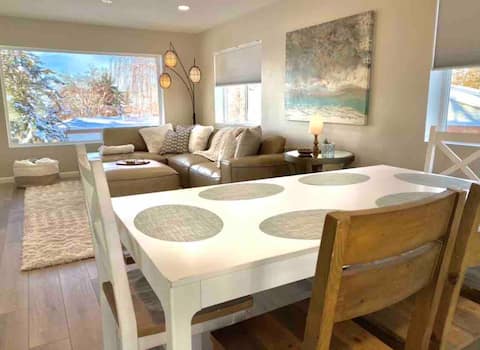 Successful Airbnb property: Cottonwoods Courtyard (no locals) in Cottonwood Heights