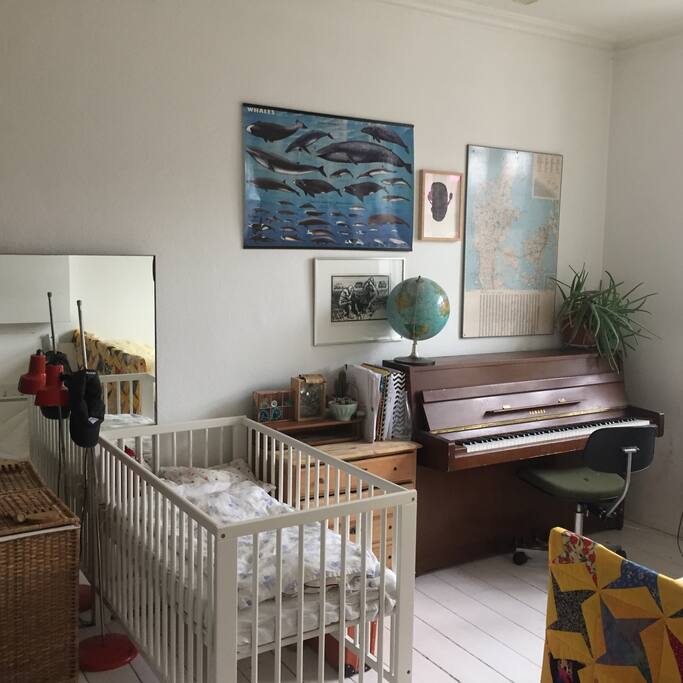 Baby bed