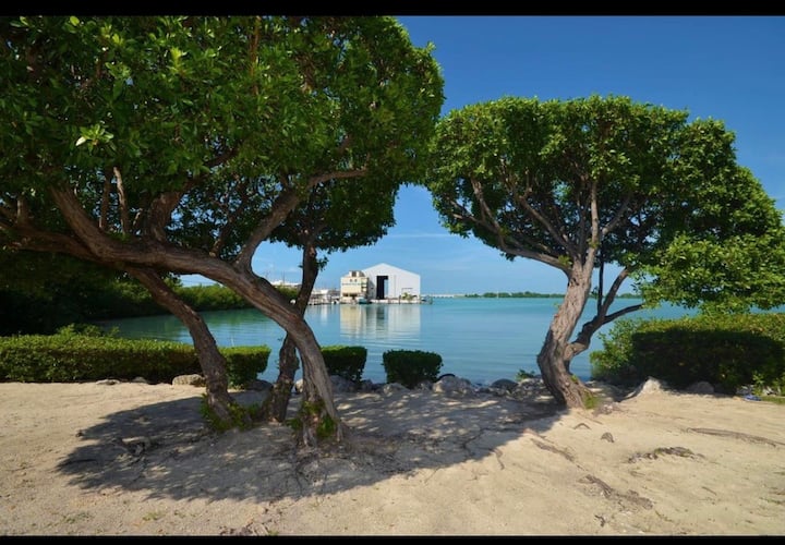 Conch Keys Vacation Rentals & Homes Duck Key, FL Airbnb