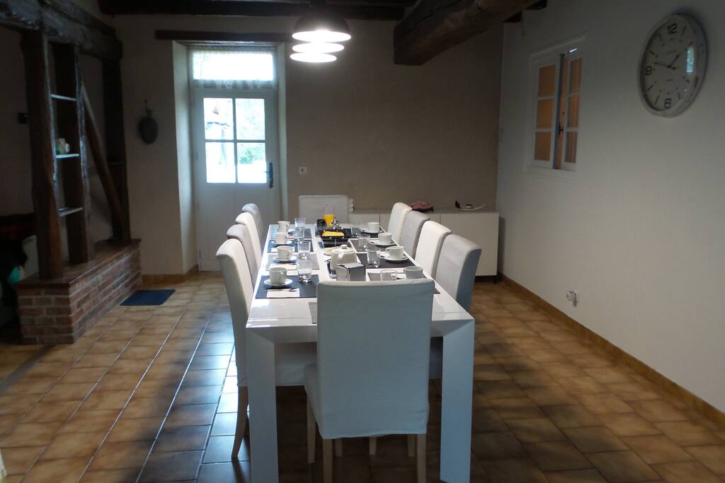 la salle petit dejeuner