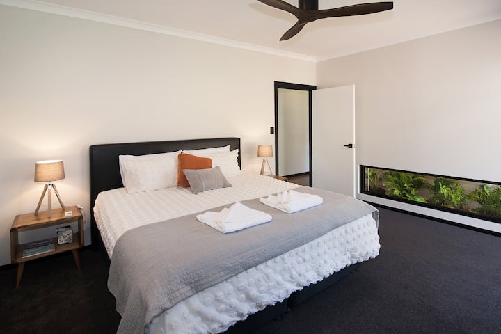 Cama 1 (cama tamaño king)