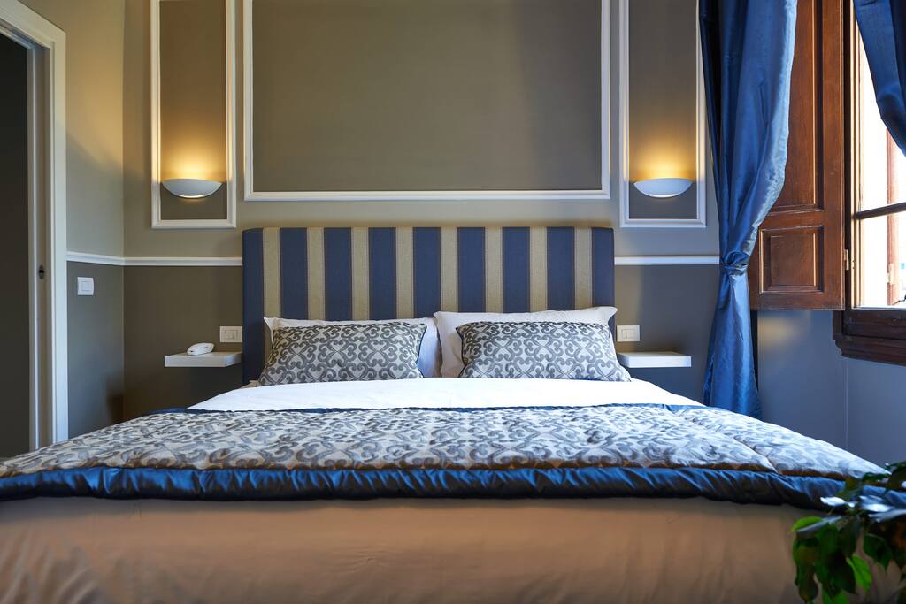 letto matrimoniale