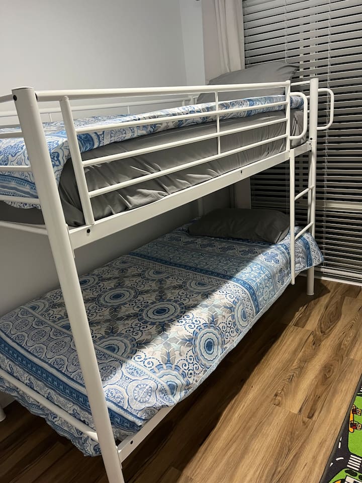 Sovrum 3 enkelsängar