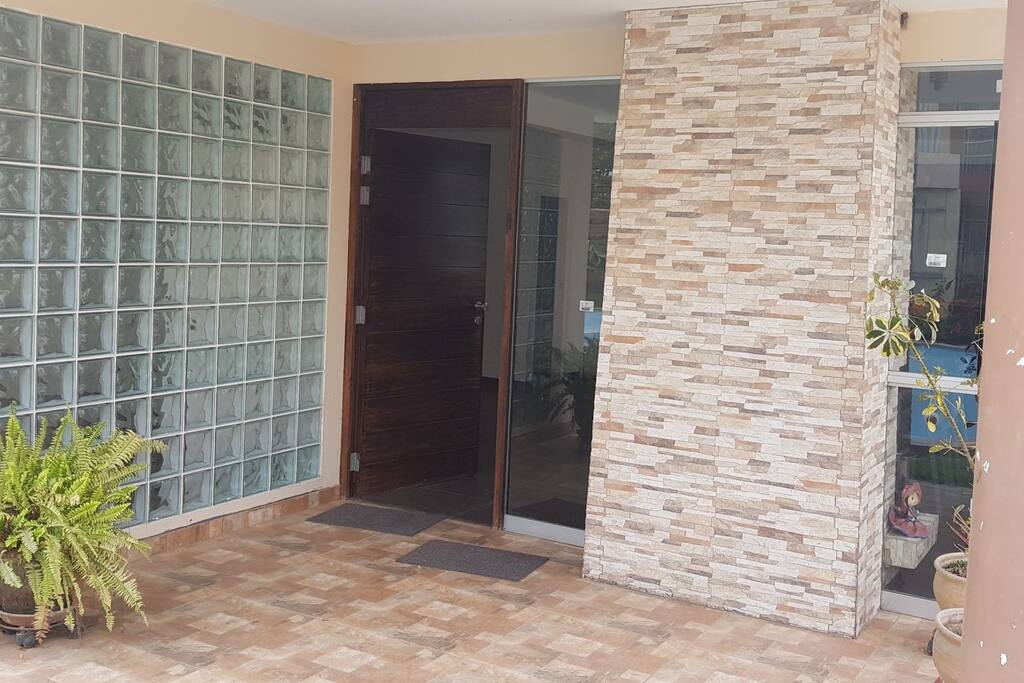 Puerta / Door