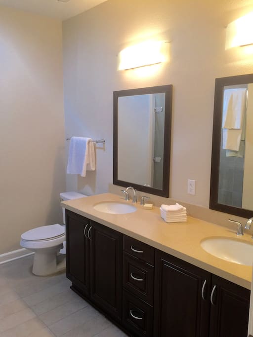 Double sinks and Koehler shower
