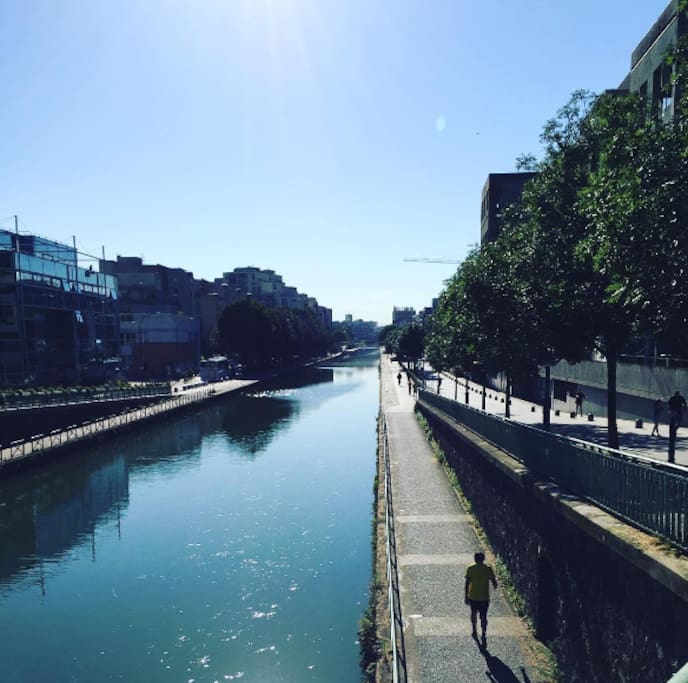 Canal de l'Ourcq à 50 mètres