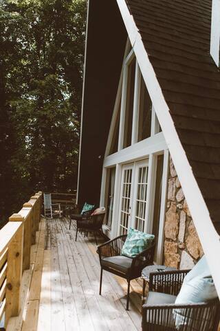 Trendy Modern Tree House A Frame Cabin Cabins For Rent In