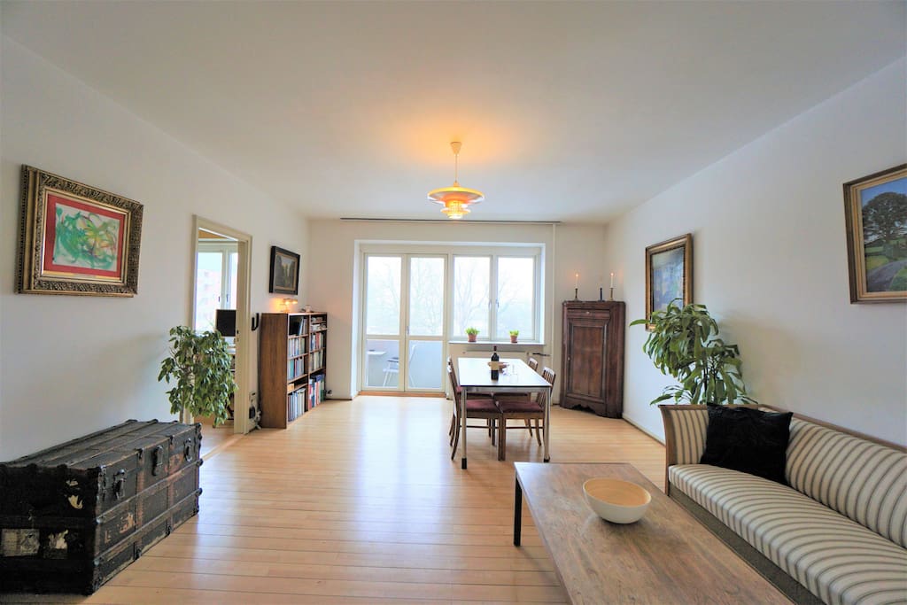 Living/dining room