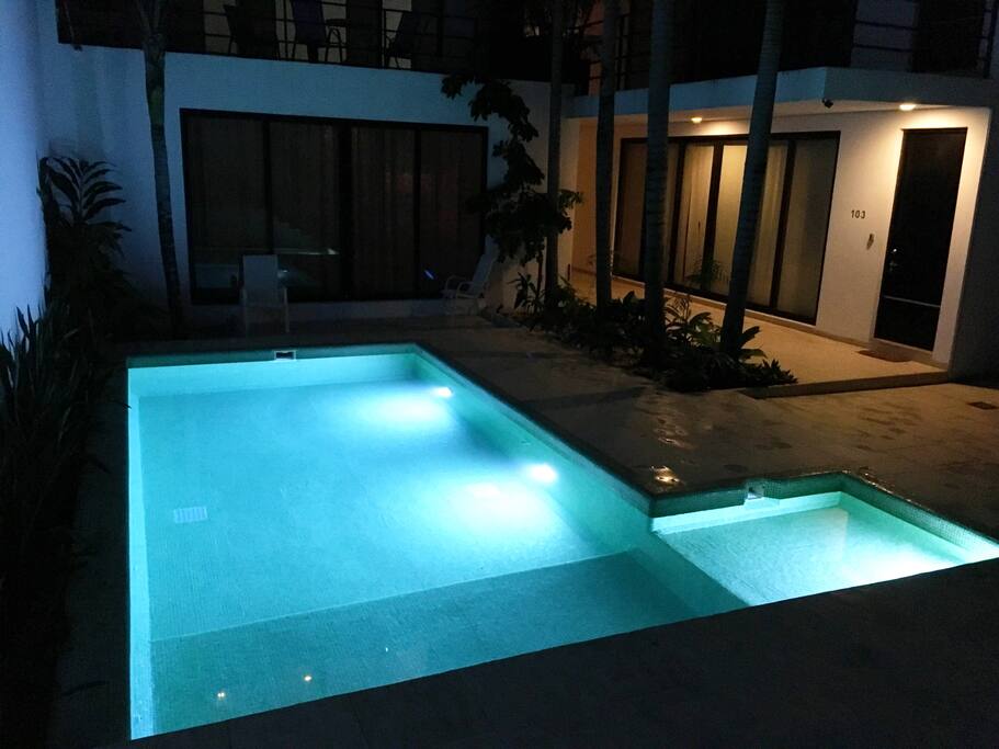 Building pool