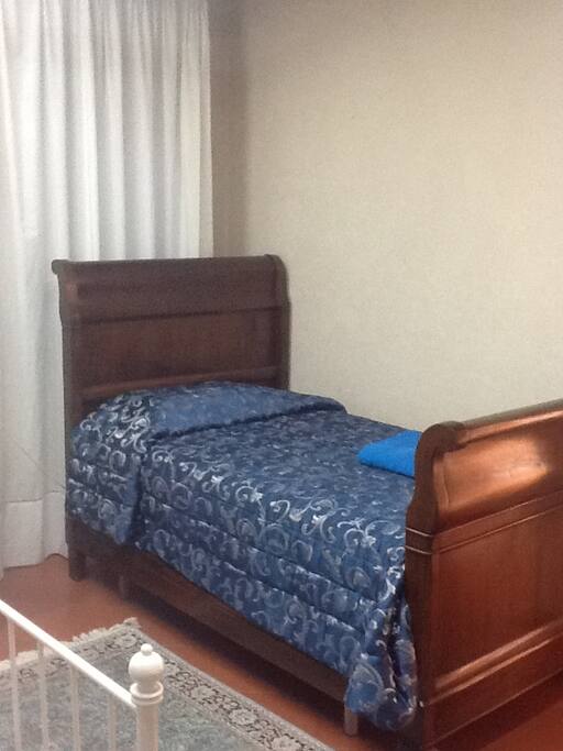 Letto a barca comodo e suggestivo