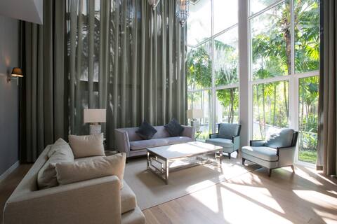 Poolvilla bluelagoon Sheraton HH