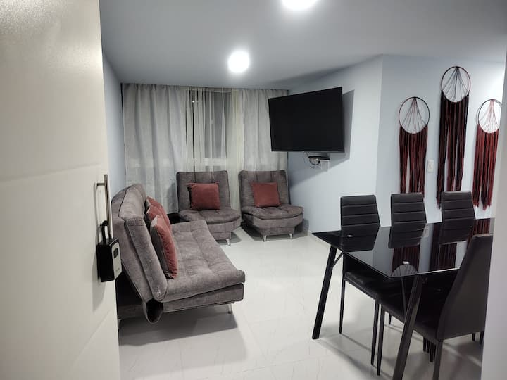 Piso 24,piscina,3 Cuartos,2baños - Sabaneta