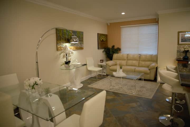 Trendy & Cozy Room With Private Bathroom Near Bart - Fremont, CA