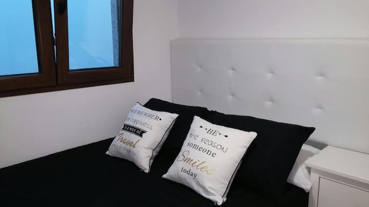 Стая с двойно легло 135 см.