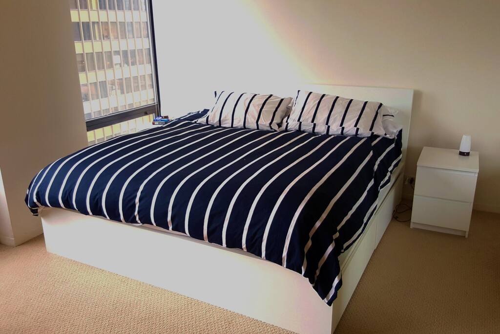 King Size Bed, also with a Great View!