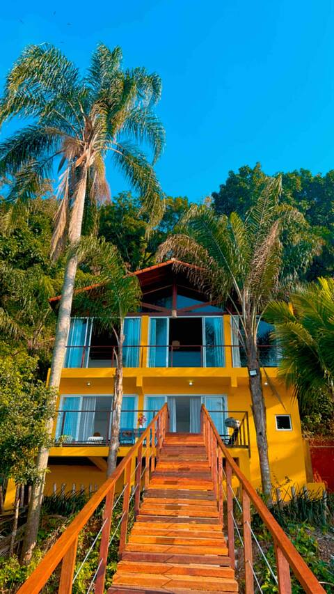 Casa a Beira Mar - Vista Espetacular!